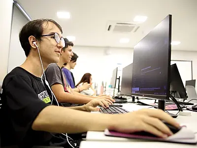 Voucher Desenvolvedor abre 117 vagas para curso técnico em MS
