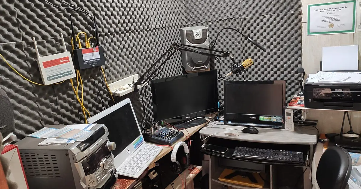 Rádio clandestina é fechada e um homem é pela Polícia Federal