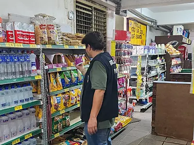 Mercado de Corumbá é autuado por vender produtos fora da validade