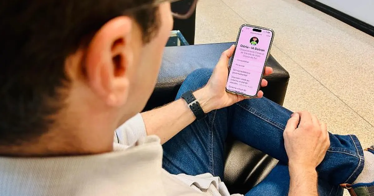 Glória, atendente virtual do Detran-MS, facilita atendimento por WhatsApp