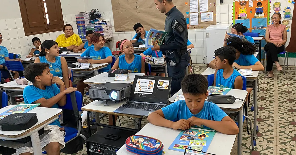 Proerd inicia aulas do segundo semestre em Corumbá