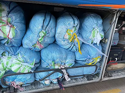 Operação apreende 2,2 kg de cocaína e 5 toneladas de mercadorias irregulares