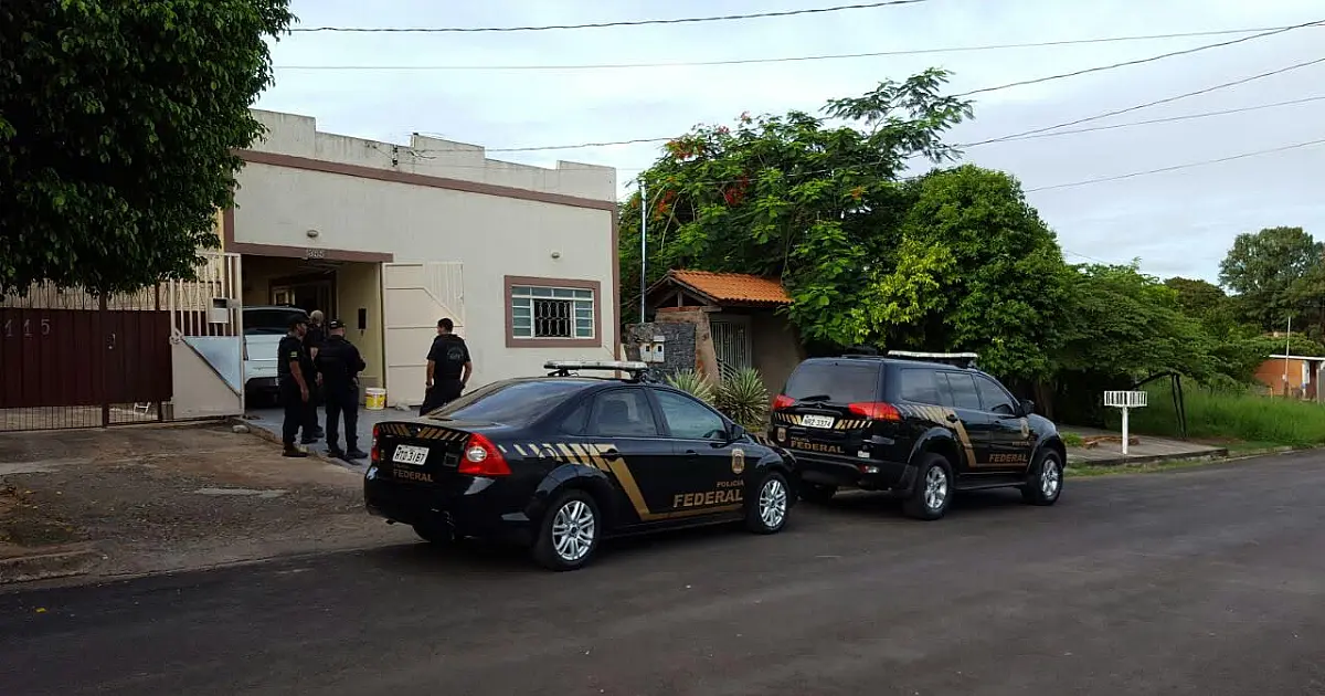 Vereador de Ladário é preso em casa por compra de votos e agiotagem