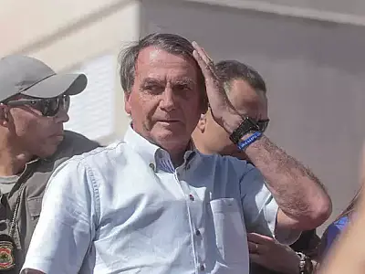 Moraes decreta prisão domiciliar de Bolsonaro após descumprimento de restrições