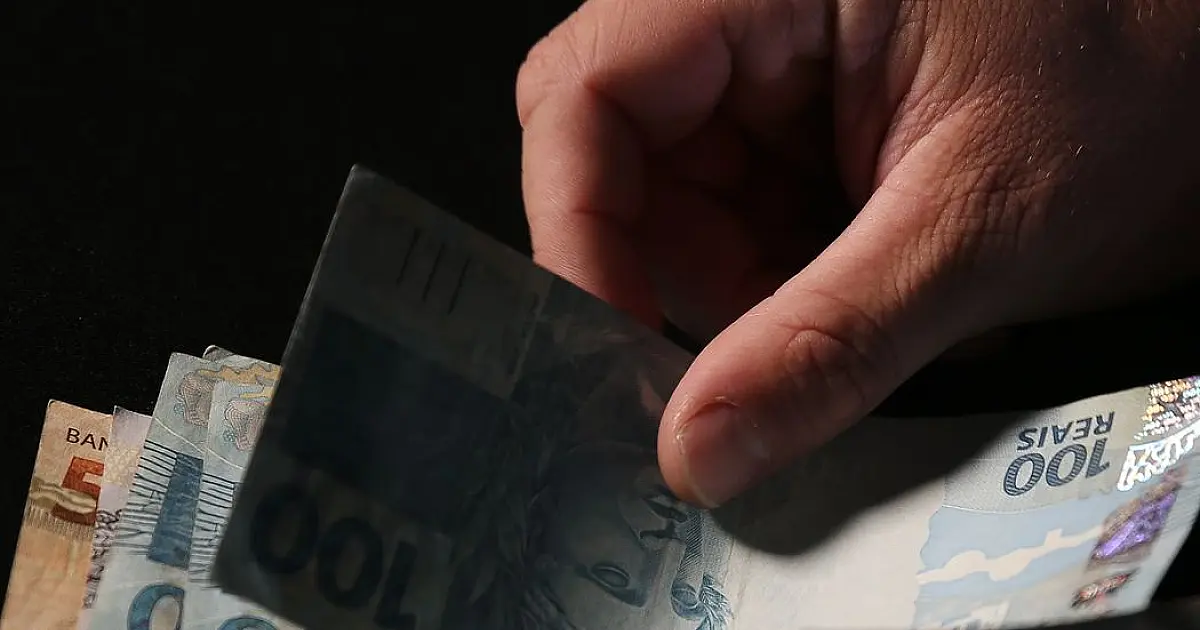 Cerca de 95,3 milhões de pessoas recebem 2ª parcela do décimo terceiro