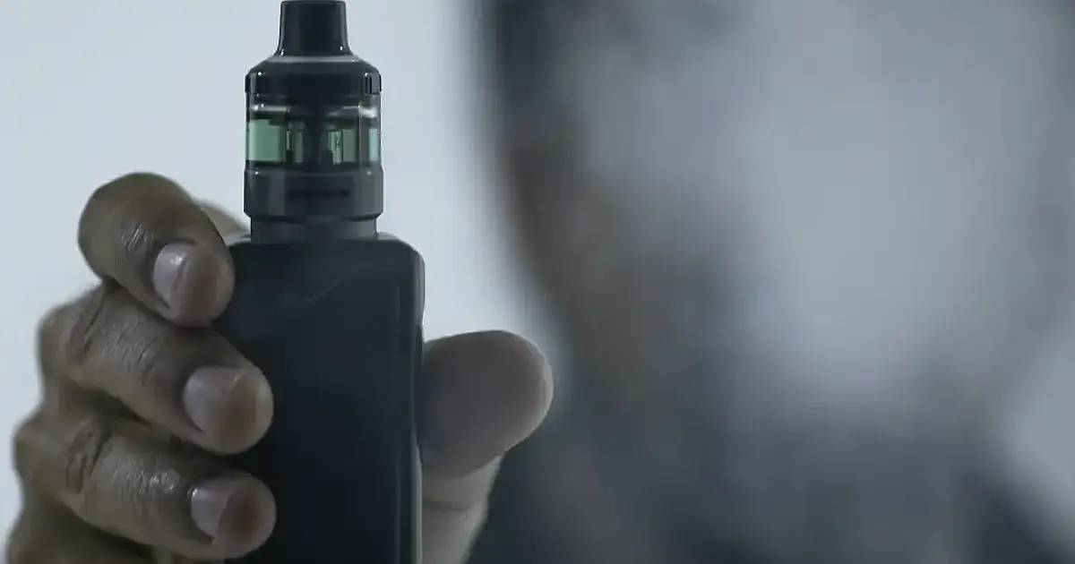 Anvisa e MPF assinam acordo para combater cigarros eletrônicos