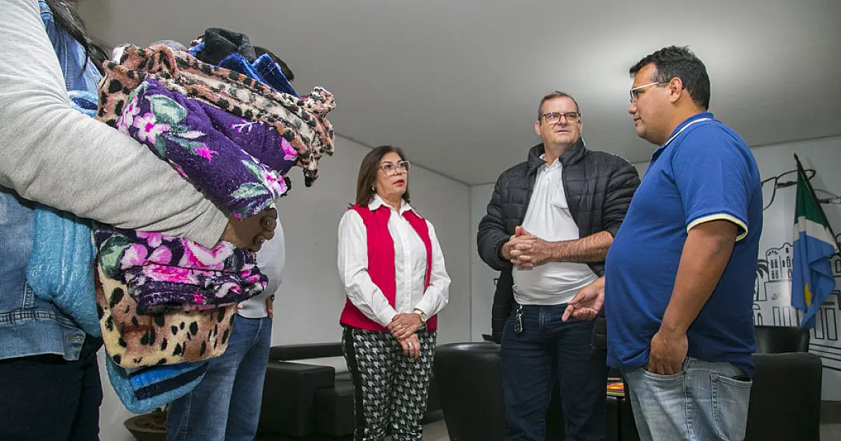 Andorinha doa 100 cobertores para trabalho assistencial do município