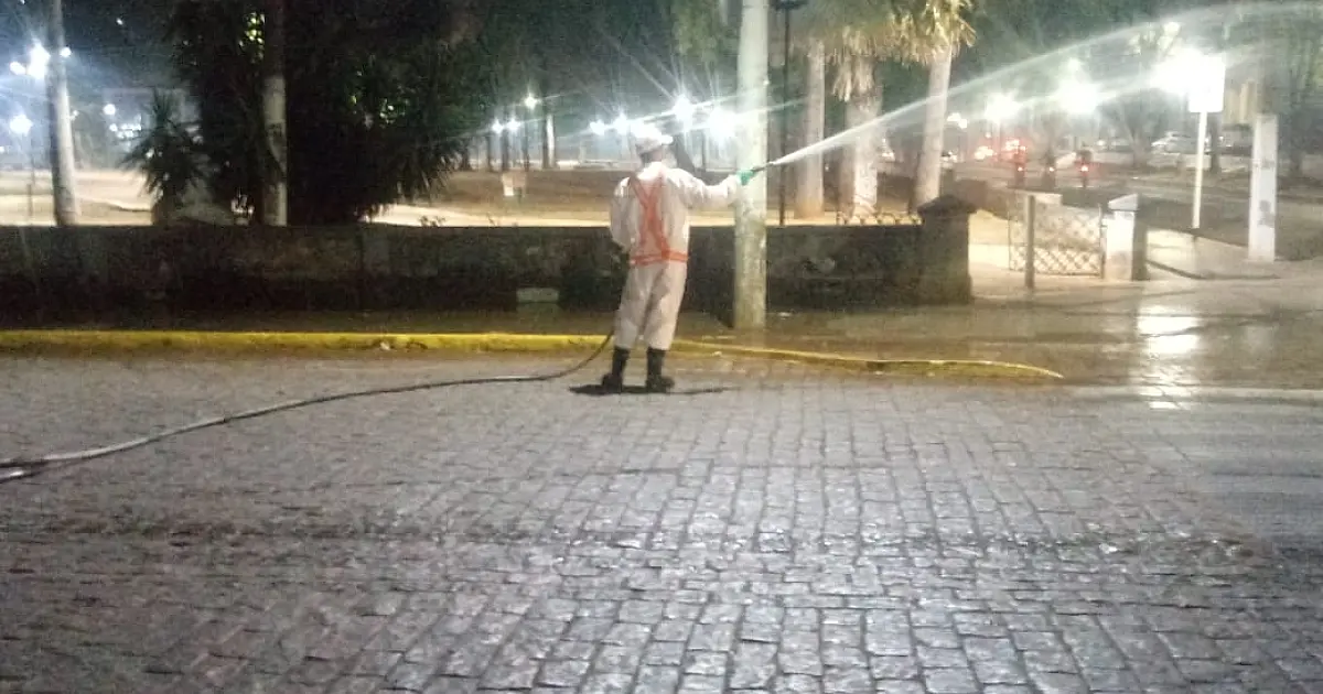 Cronograma de desinfecção de ruas e calçadas reforça prevenção ao Covid-19