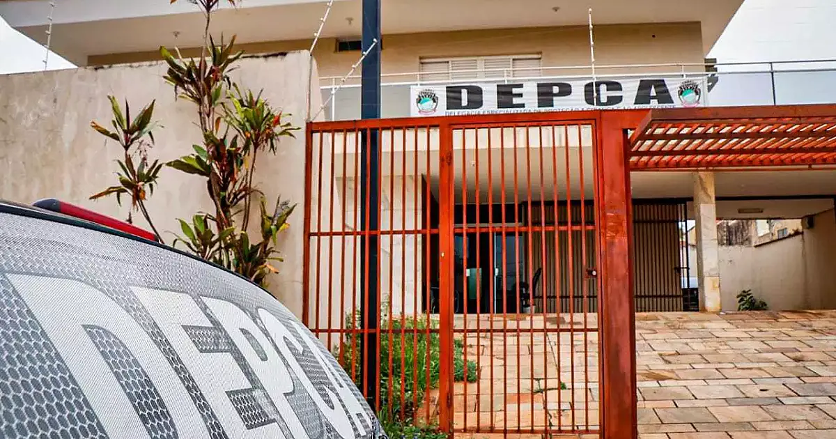 Adolescente obrigada a se prostituir tem 8 irmãos e diz que mãe negociava preço