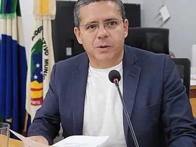 Na Câmara, Alexandre pede flexibilização do Programa Regulariza Corumbá