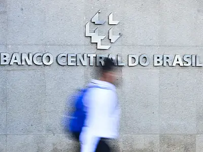 Mercado financeiro reduz projeção de inflação para 5,17% em 2025