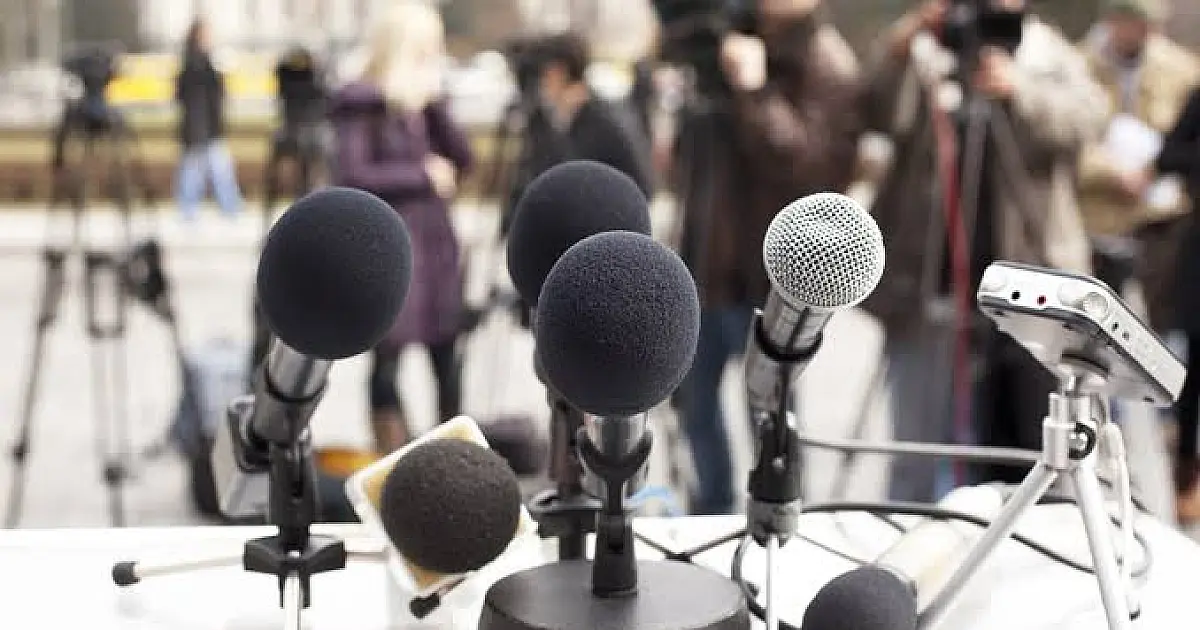 Coletiva de Imprensa