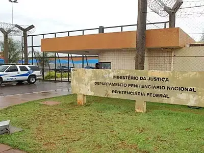 Presídio Federal de Campo Grande deve receber membros do Comando Vermelho após operação no RJ