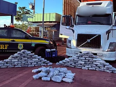 Caminhoneiro boliviano é preso com 170 quilos de maconha na BR 262