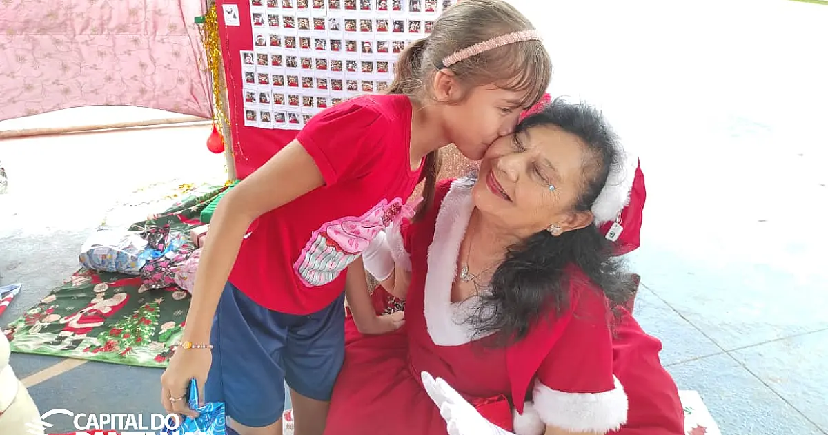 Natal Encantado emociona crianças do Assentamento Tamarineiro I