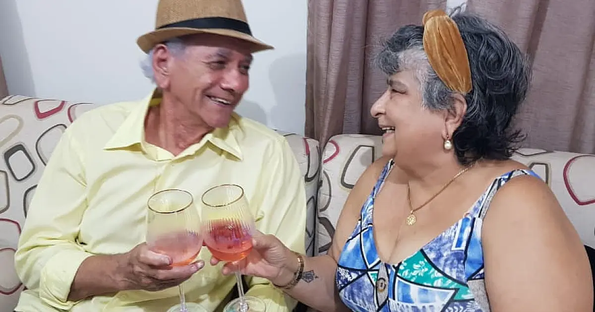 Amor que resiste ao tempo inspira o Dia dos Namorados com 56 anos de história