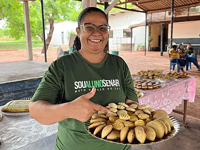 Curso de pães reúne moradores de Ladário e reforça oportunidades de renda
