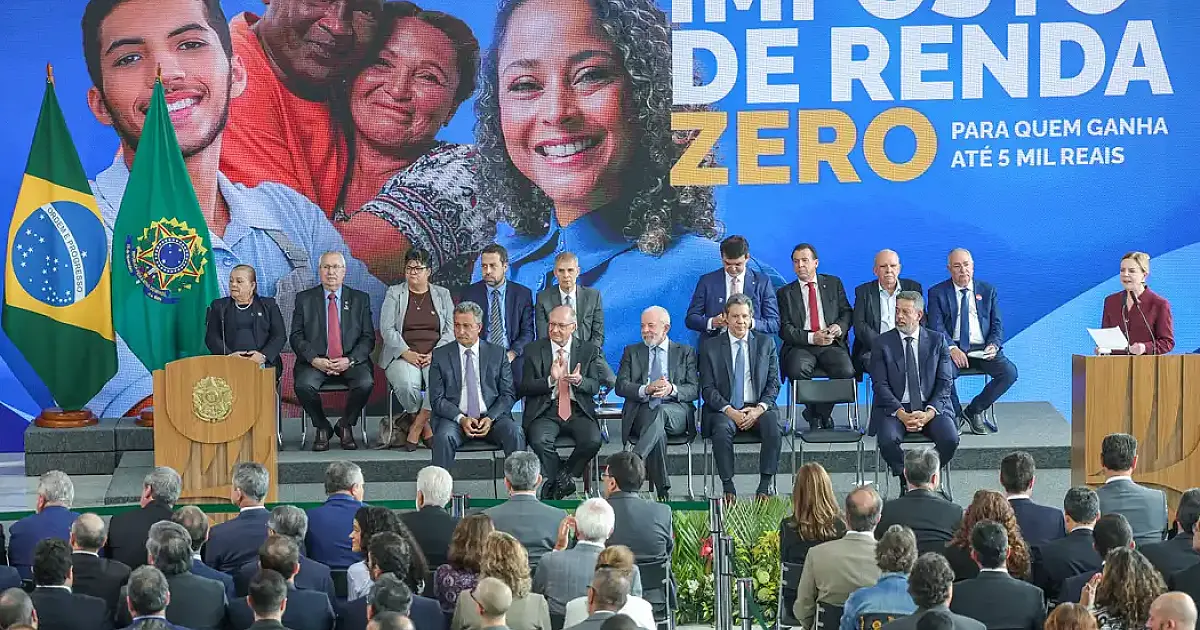 Lula sanciona isenção do IR para quem ganha até R$ 5 mil
