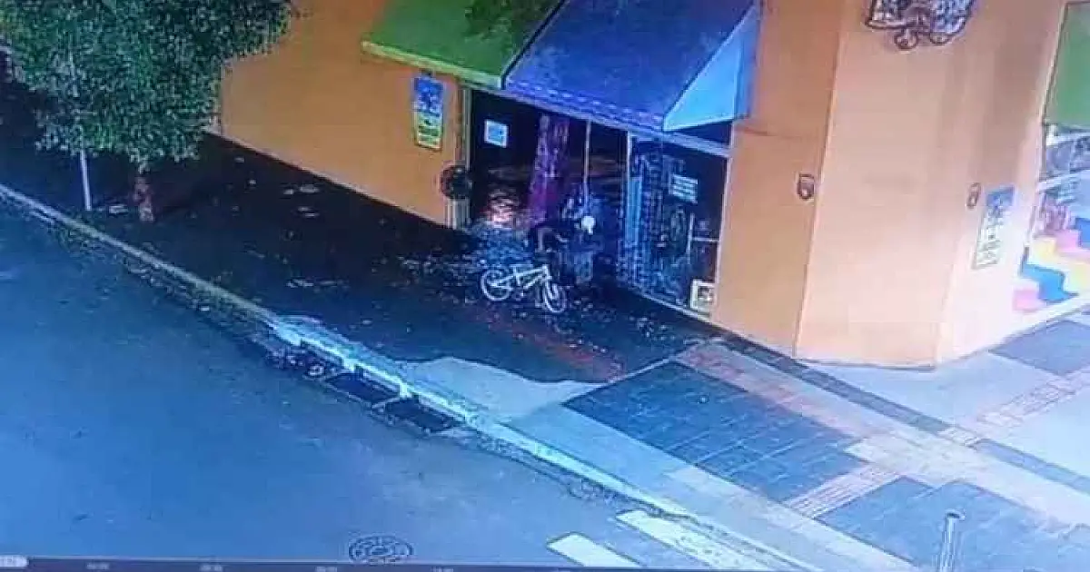 Jovem tenta furtar dois supermercados em sequência e acaba preso