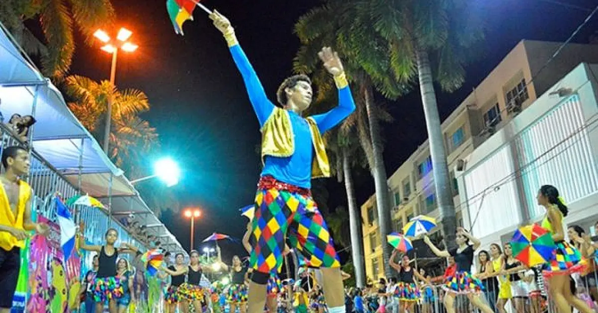 Cordões, corso e pastorinhas resgatam o romantismo do carnaval de Corumbá