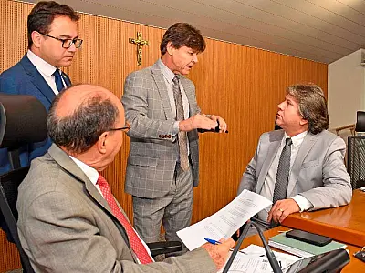 Multas de trânsito leves e médias deverão ser convertidas em advertência por escrito