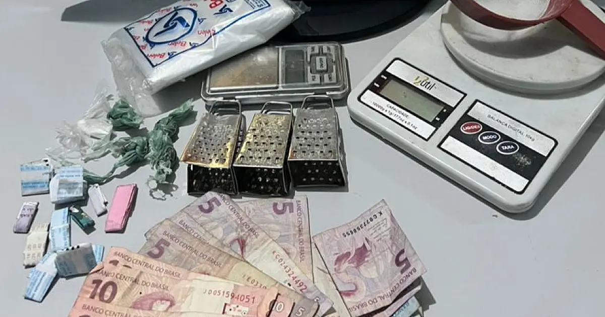 Força Tática prende dois na 'Boca do Cabelo'