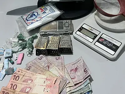 Força Tática prende dois na 'Boca do Cabelo'