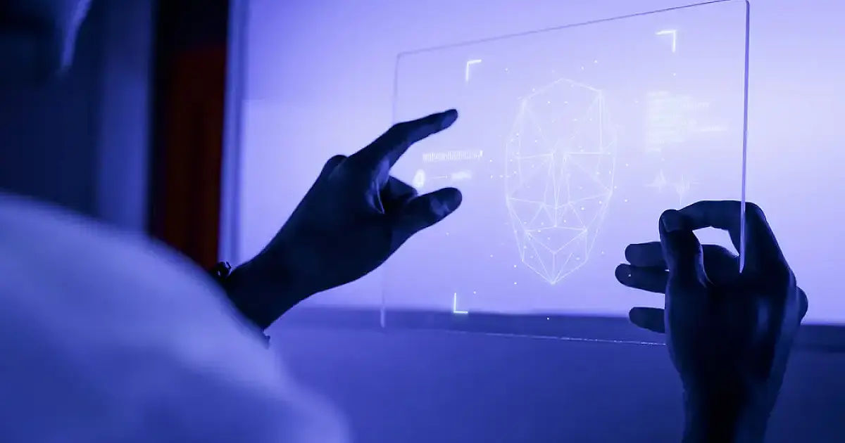 Inteligência artificial ameaça aprendizado da escrita, alerta autor