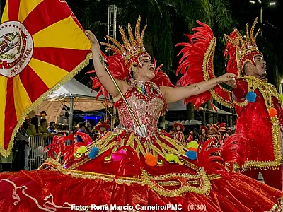 Estação Primeira do Pantanal traz realeza para folia corumbaense