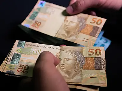 Brasileiros sacaram R$ 455,68 milhões esquecidos em bancos em setembro