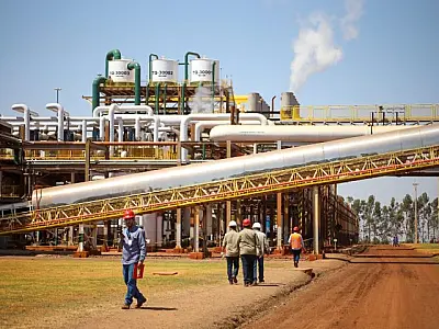 MS cria 1.379 empregos formais em setembro, com destaque para Construção