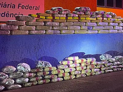 Motorista é preso transportando quase 100 kg de drogas na BR-262