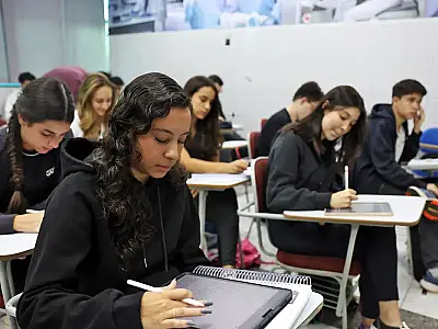 Fies 2025: divulgada lista de espera do segundo semestre