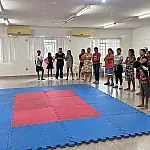 Famílias assistidas recebem orientação em defesa pessoal no CRAS 1