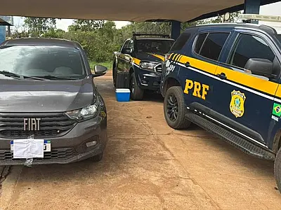Carro furtado é recuperado na BR-262