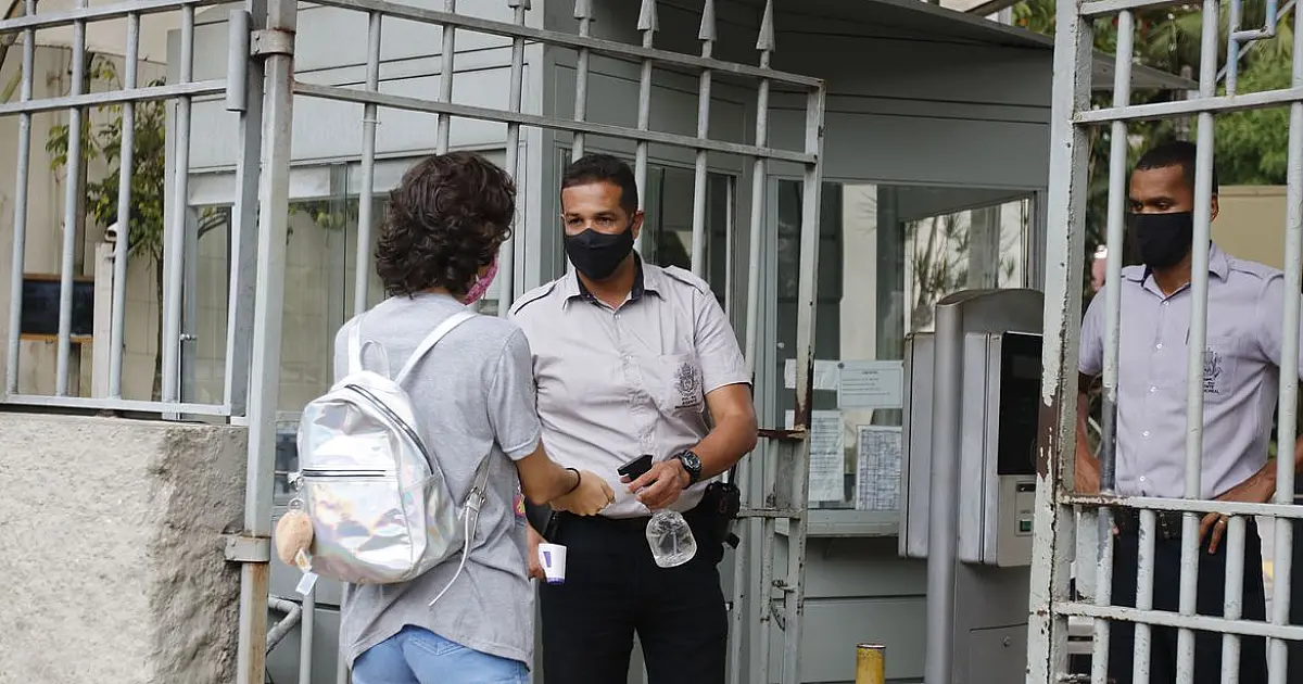 MEC publica editais do Prouni, Fies e Sisu para segundo semestre