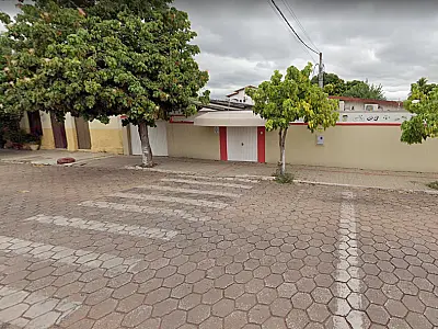 Bira pede faixa elevada de pedestre em frente à Escola Santa Inês, no centro