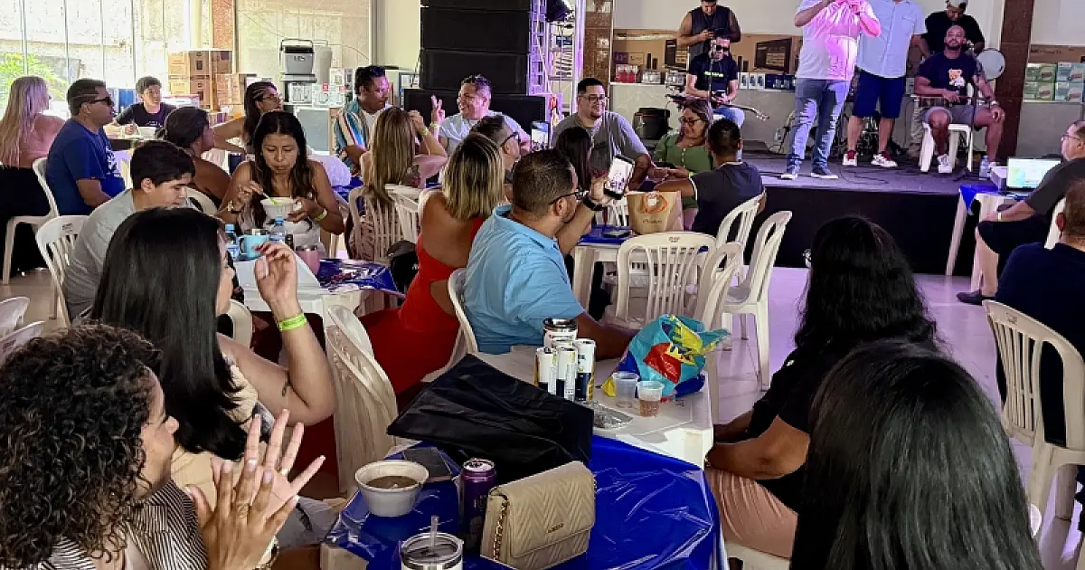 Ladário comemora Dia do Servidor com grande confraternização