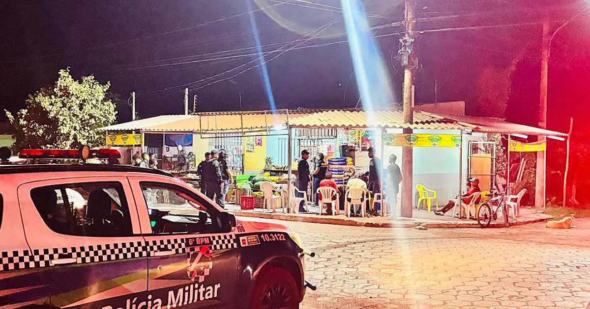 Operação recupera moto furtada e aplica notificações em comércios de Ladário