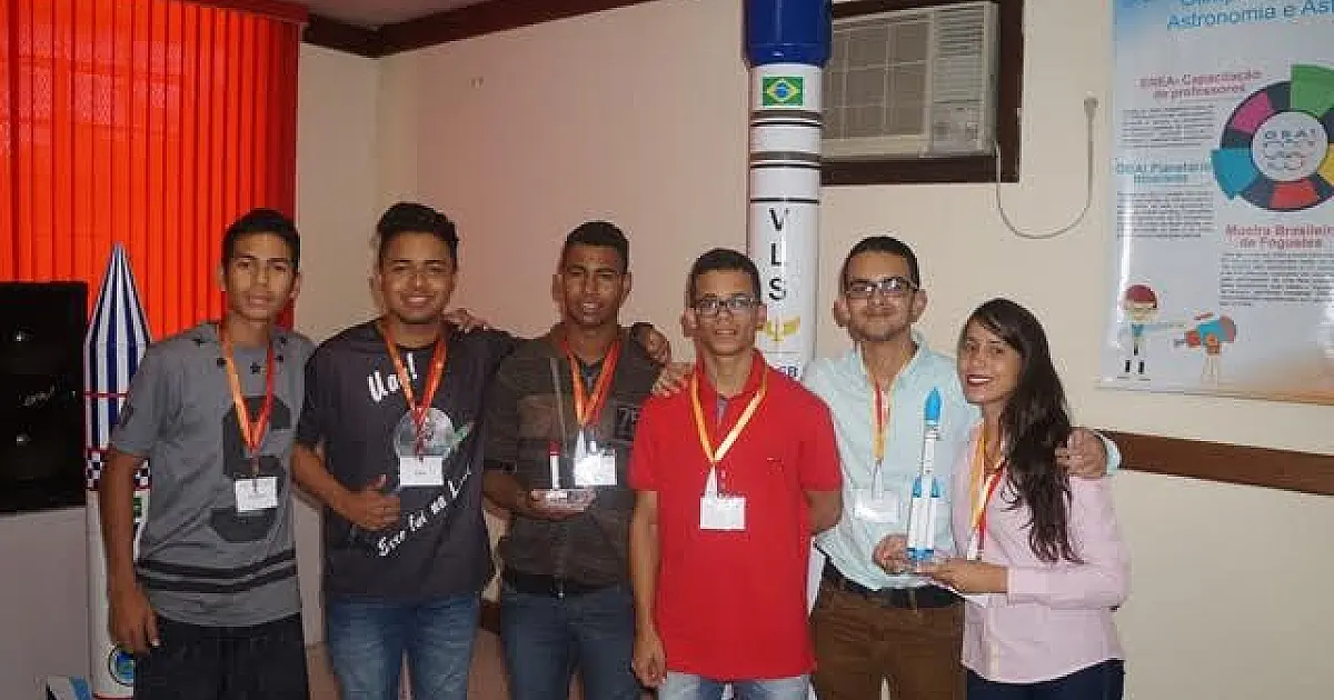 Estudantes do IFMS vencem competição de foguetes