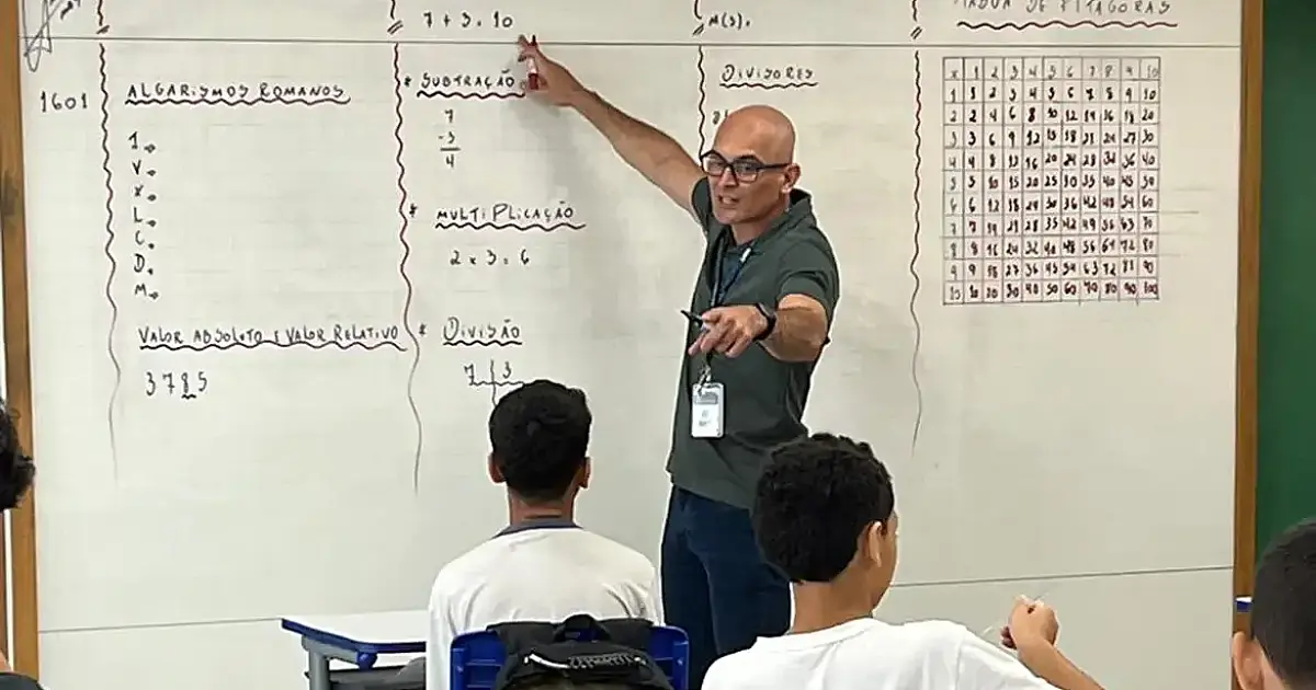 Desafio dos professores é chamar atenção dos estudantes durante aulas