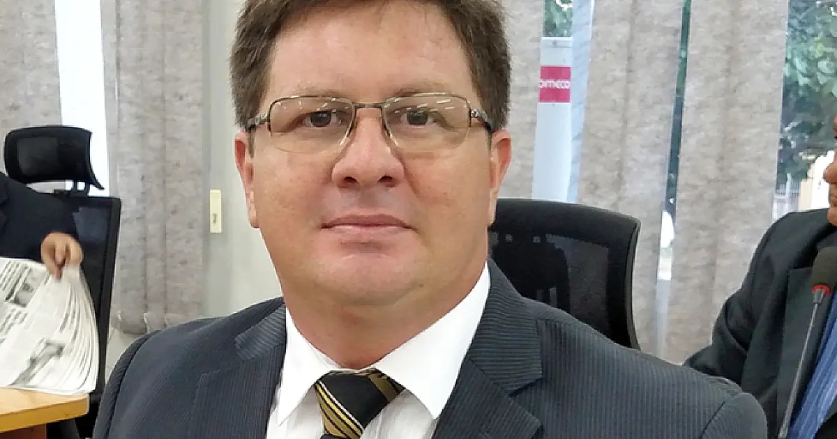 Vereador solicita melhorias para atender a comunidade do Conjunto Piúva