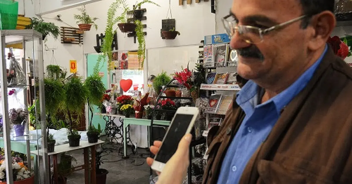 Dia dos namorados é aposta de aquecimento no comércio de flores em Corumbá