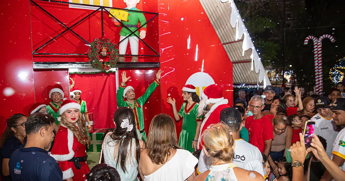 Abertura do Jardim de Natal encanta o público em Corumbá