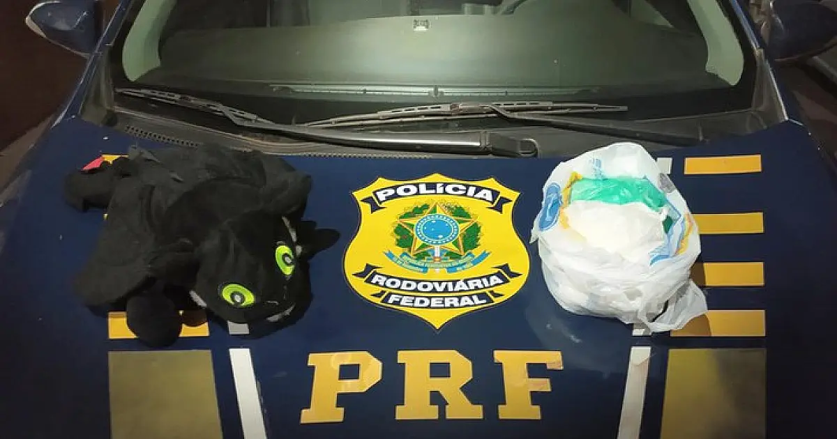 Boliviano é preso com cocaína em ursinho de pelúcia
