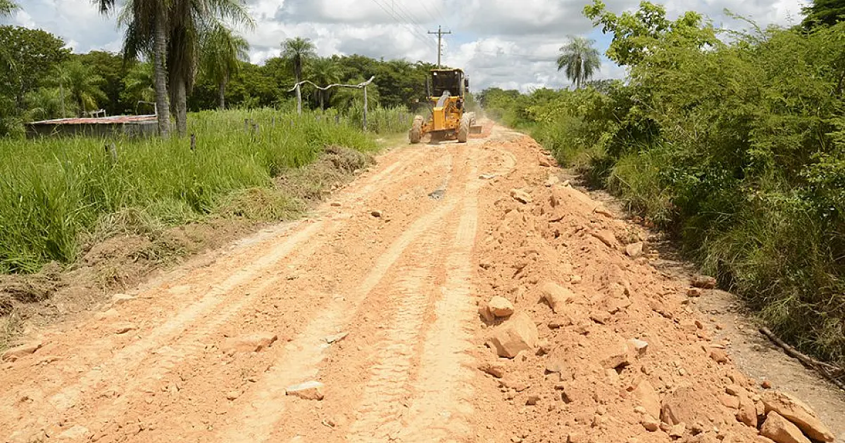Mais de 100 km de estradas já foram recuperadas no Taquaral e Tamarineiro