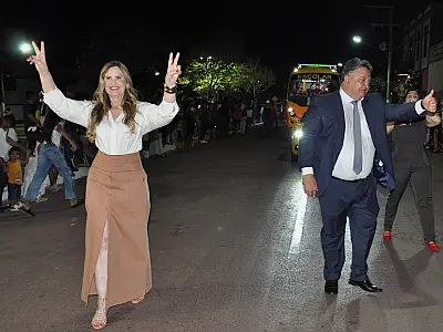 Desfile marca os 247 anos de Ladário com emoção e participação popular