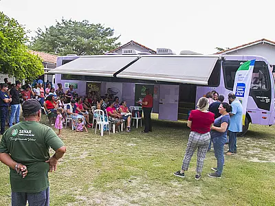 Ônibus Lilás leva acolhimento e proteção a mulheres da zona rural de Corumbá