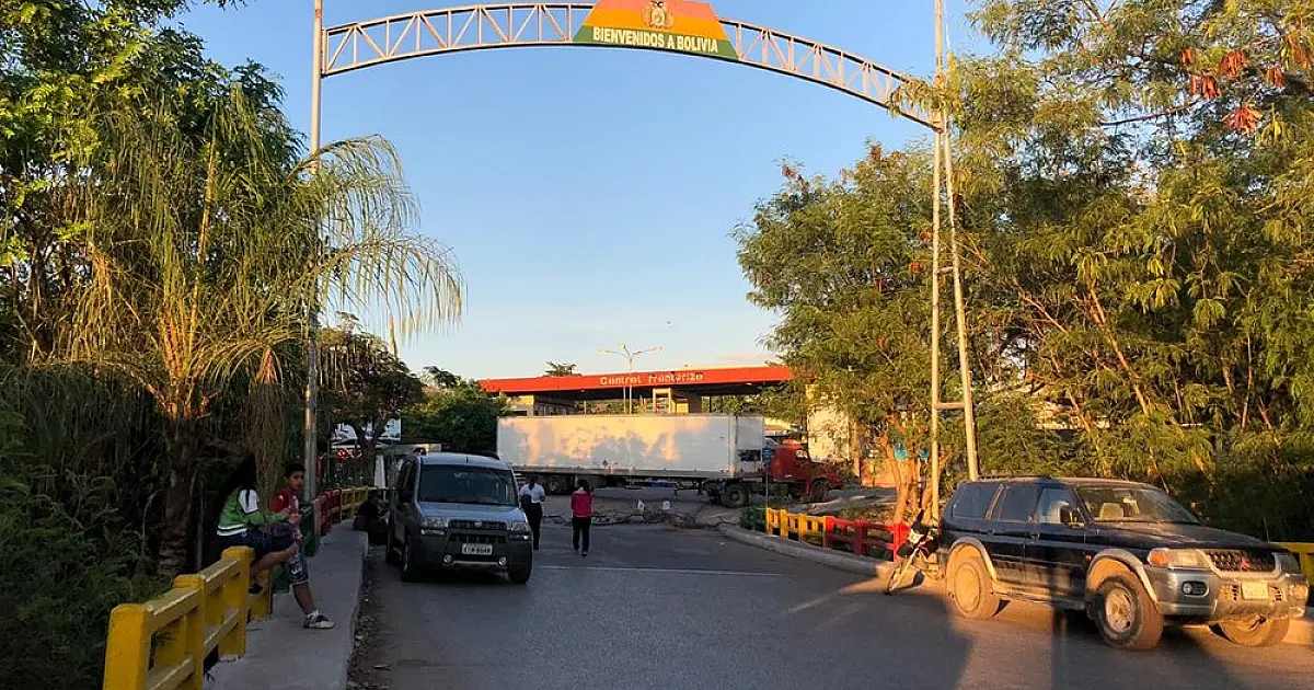 Fronteira com a Bolívia permanece fechada por mais de 24 horas sem previsão de reabertura
