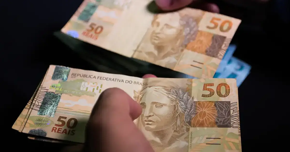 Novo salário mínimo injetará R$ 81,7 bi na economia, estima Dieese